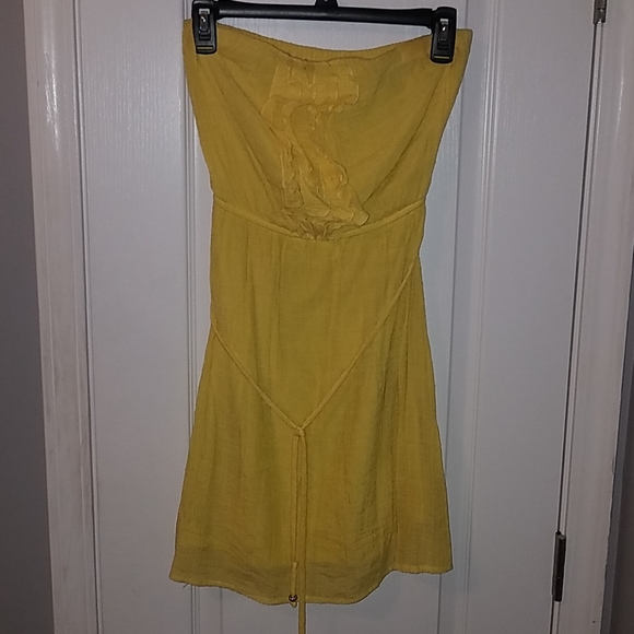Yellow dress - Picture 1 of 1